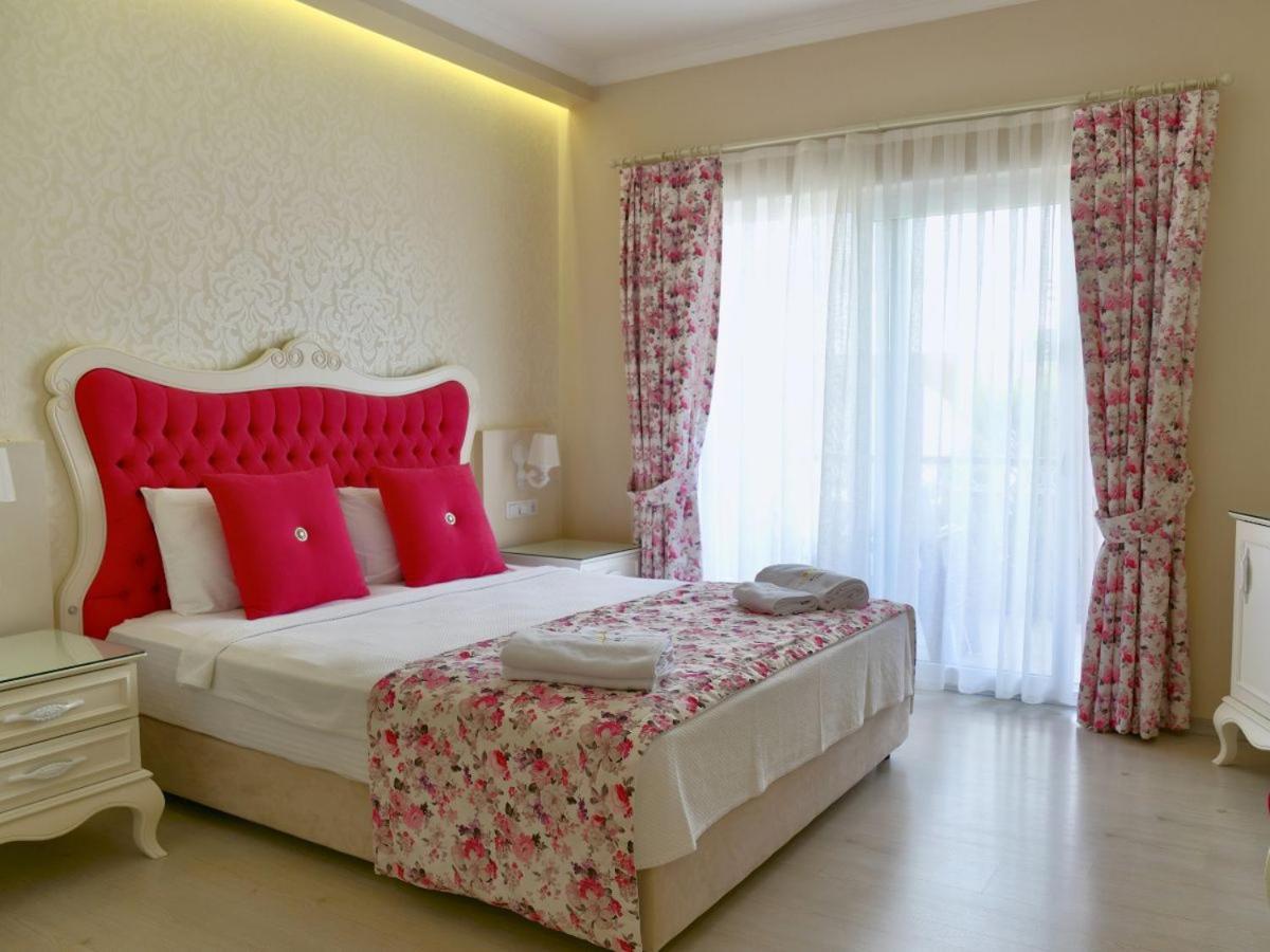 Goecek Naz Hotel Екстериор снимка