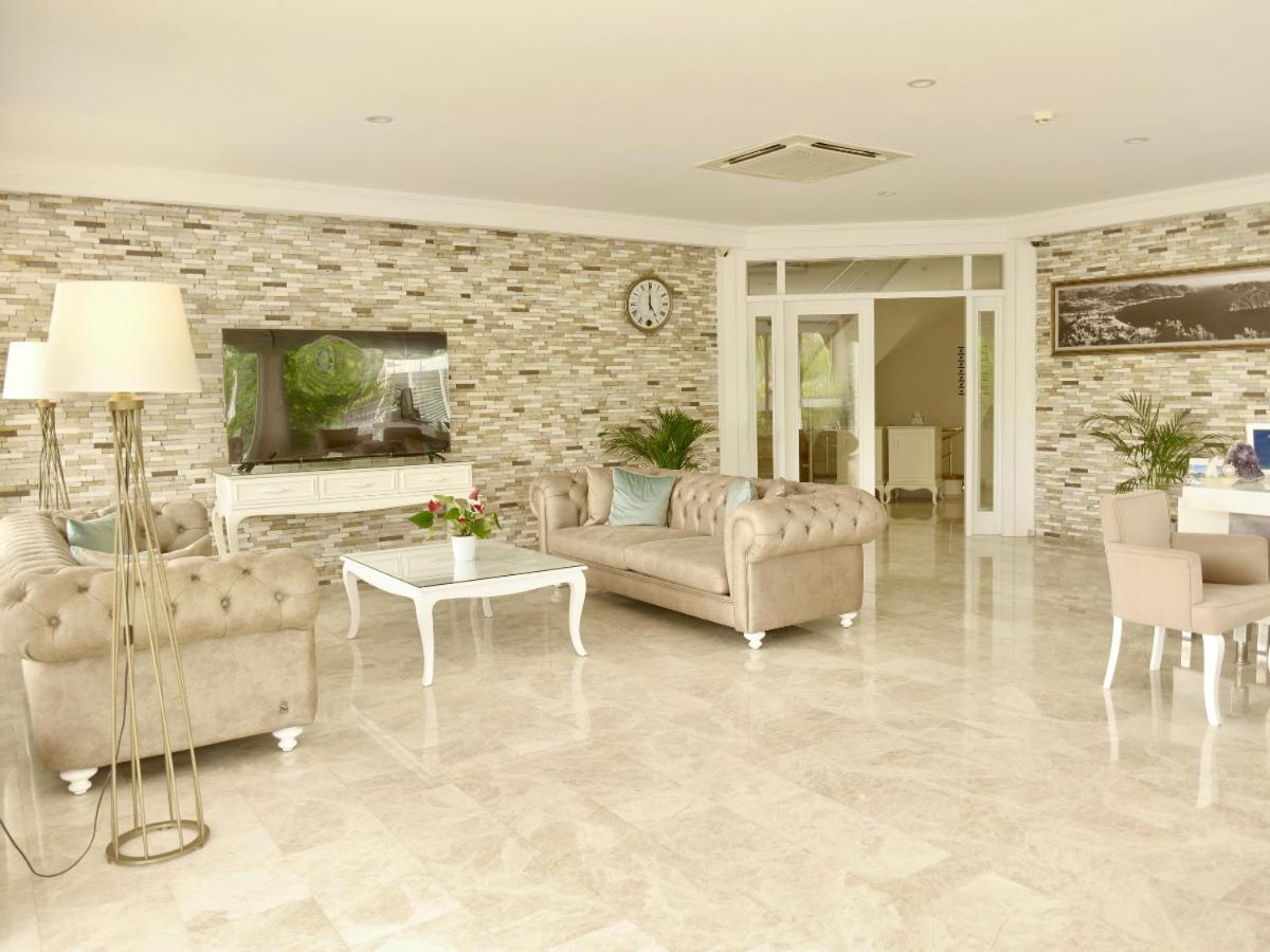 Goecek Naz Hotel Екстериор снимка
